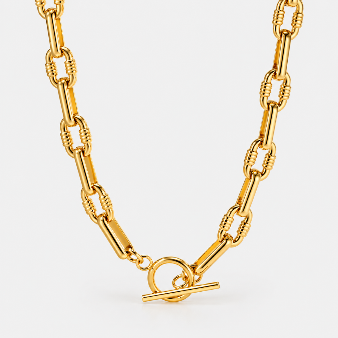 Solenne Chain